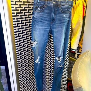 American eagle jeans woman’s size 6 super stretch